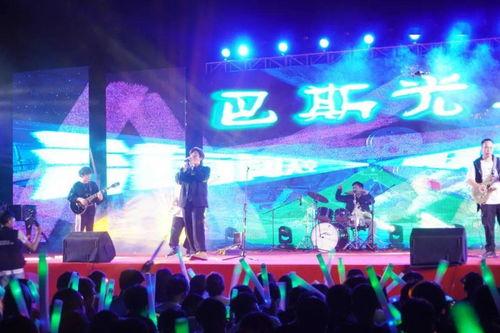 晚会爆料现场视频完整版,揭秘幕后精彩瞬间 第2张 晚会爆料现场视频完整版,揭秘幕后精彩瞬间 第2张